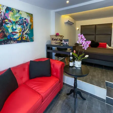 Hôtel et Appartement Le Maguy Cassis Extérieur photo