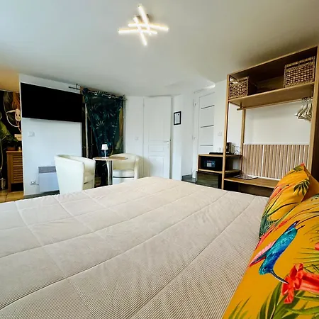 Hôtel et Appartement Le Maguy Cassis Extérieur photo