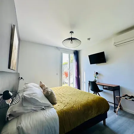 Hôtel et Appartement Le Maguy Cassis Extérieur photo