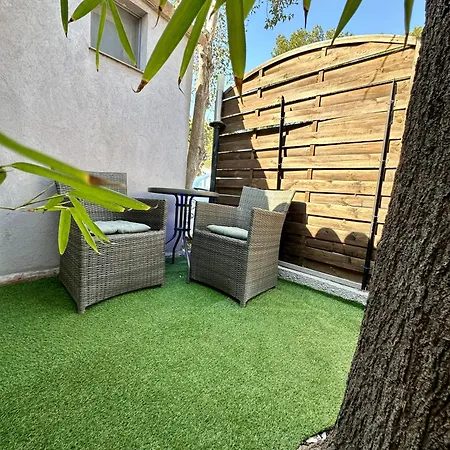 Hôtel et Appartement Le Maguy Cassis Extérieur photo