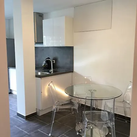 Hôtel et Appartement Le Maguy Cassis Extérieur photo
