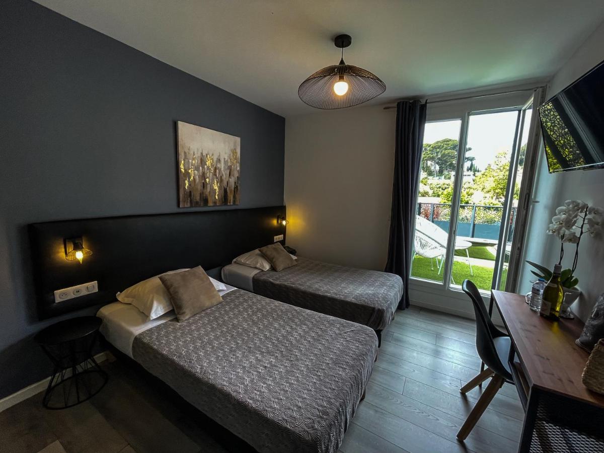 Hotel Eden Cassis - Centre-Ville- Piscine Chauffee, Jacuzzi Et Sauna - Parking Prive 3* Cassis