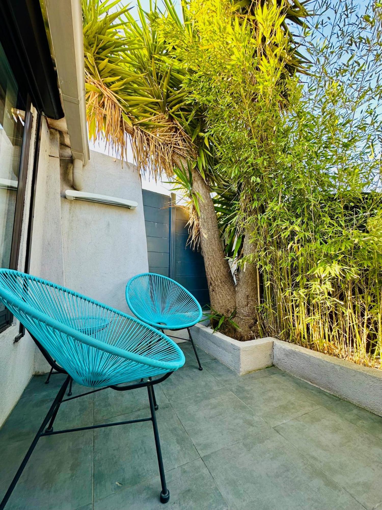 Eden - Centre-ville- Piscine Chauffee, Jacuzzi Et Sauna - Parking Prive 3* Cassis