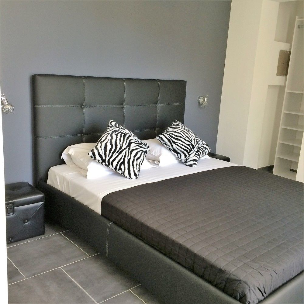 Hotel Hotel Eden Cassis - Centre-Ville- Piscine Chauffee, Jacuzzi Et Sauna - Parking Prive Cassis