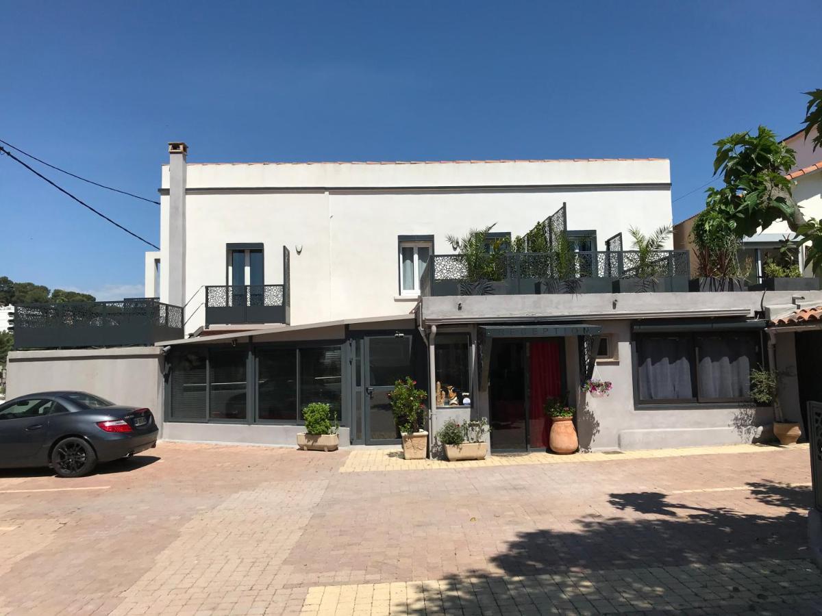 Hotel Eden Cassis - Centre-Ville- Piscine Chauffee, Jacuzzi Et Sauna - Parking Prive Hotel Cassis
